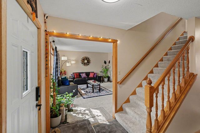 7754 18th Street N, Oakdale, MN 55128