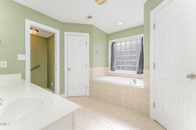 4101 Desert Cove Circle, Fayetteville, NC 28312