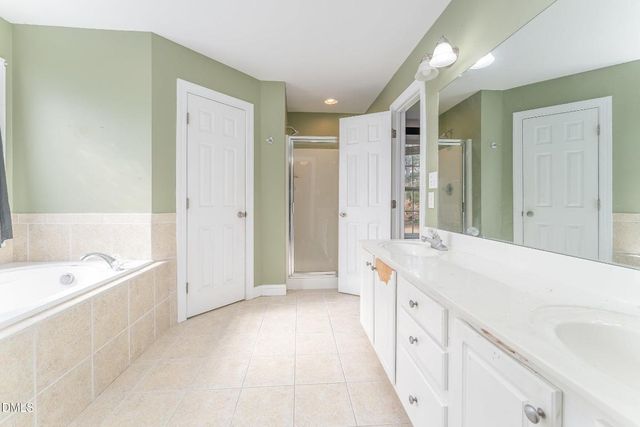 4101 Desert Cove Circle, Fayetteville, NC 28312