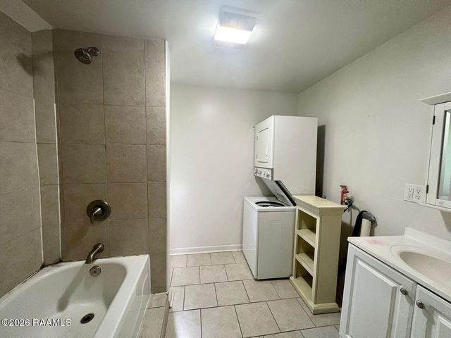 503 Southdown Place A, Lafayette, LA 70506