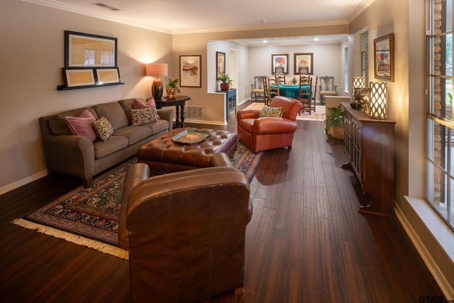 601 Windsor Pl, Tyler, TX 75701