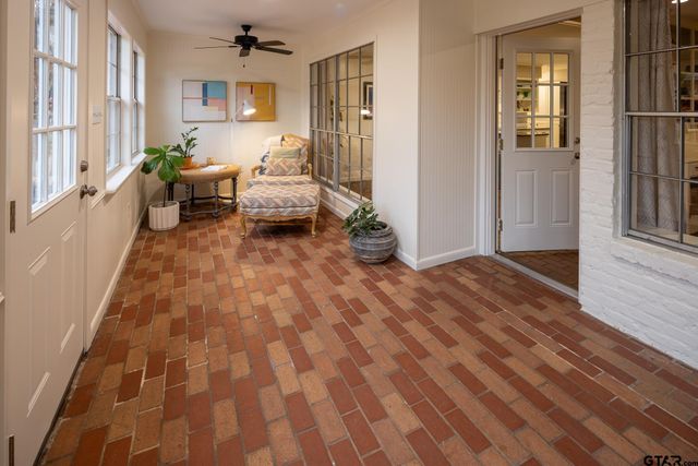 601 Windsor Pl, Tyler, TX 75701