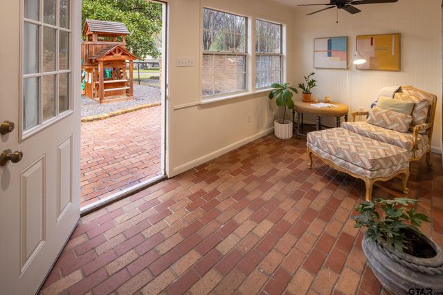 601 Windsor Pl, Tyler, TX 75701