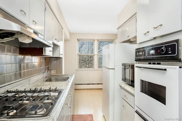 60-56 75th Street, Middle Village, NY 11379