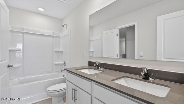 212 Calebs Corner Place, Spring Lake, NC 28390