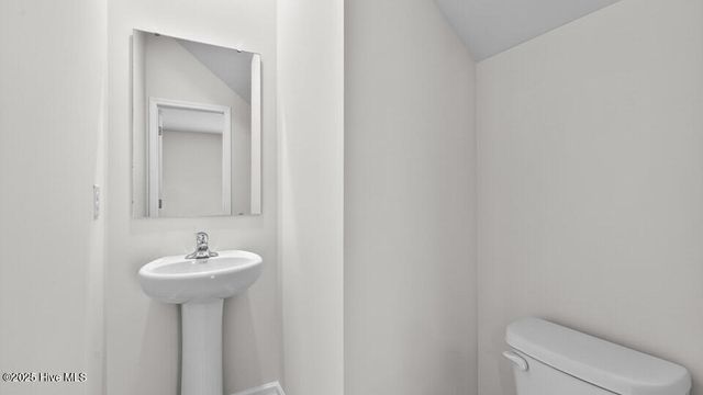 212 Calebs Corner Place, Spring Lake, NC 28390