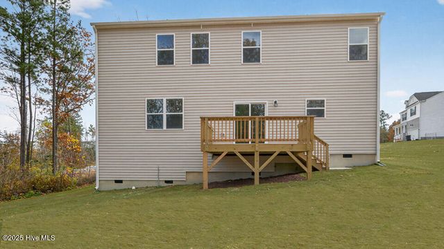 212 Calebs Corner Place, Spring Lake, NC 28390