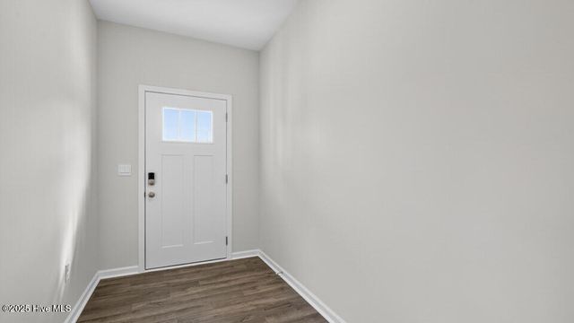 212 Calebs Corner Place, Spring Lake, NC 28390