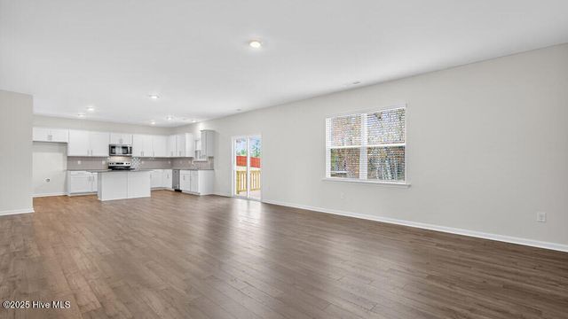 212 Calebs Corner Place, Spring Lake, NC 28390