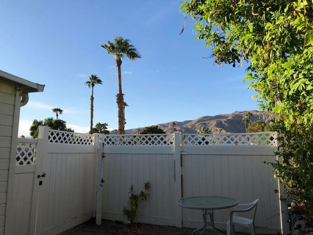 74711 Dillon Rd Spc 947, Desert Hot Springs, CA 92241