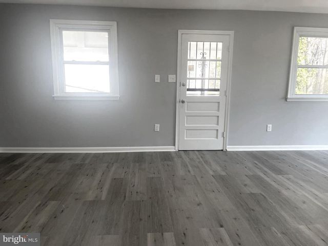 6107 BUCKLER RD, Clinton, MD 20735