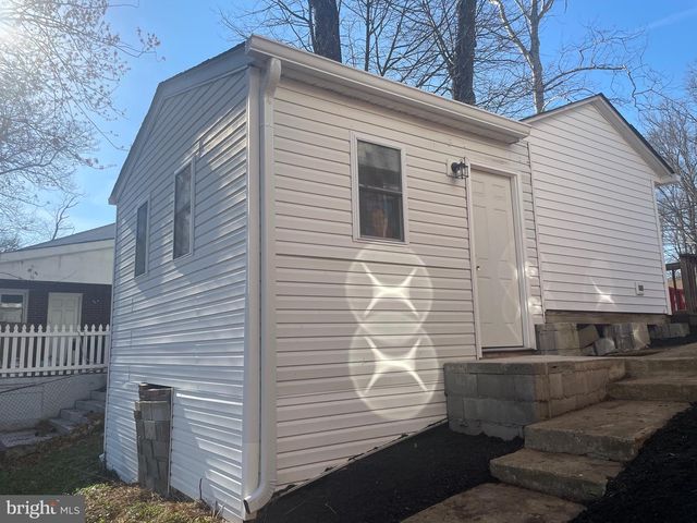 6107 BUCKLER RD, Clinton, MD 20735