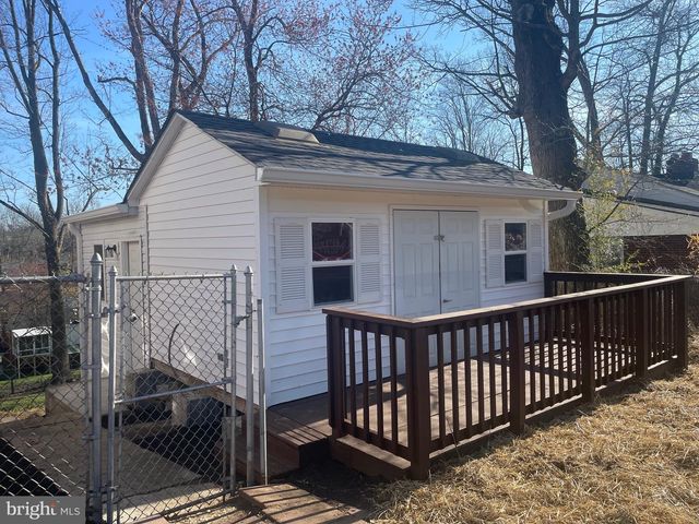 6107 BUCKLER RD, Clinton, MD 20735