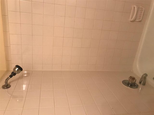 1102 W 22nd ST B, Austin, TX 78705