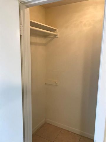 1102 W 22nd ST B, Austin, TX 78705