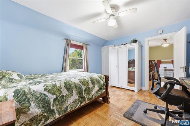 118 Avenue B, Bayonne, NJ 07002