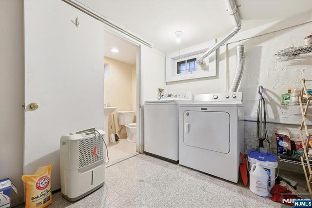 118 Avenue B, Bayonne, NJ 07002