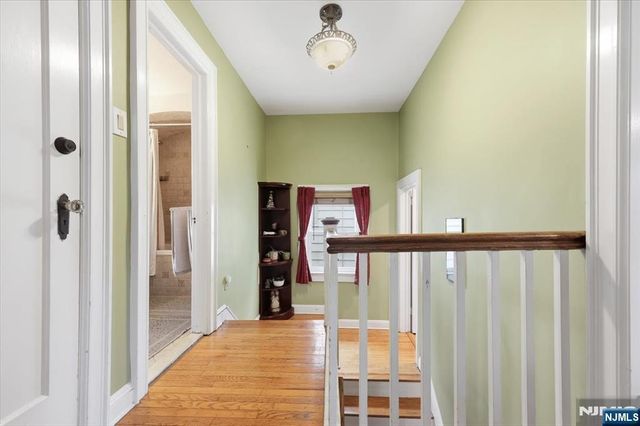 118 Avenue B, Bayonne, NJ 07002