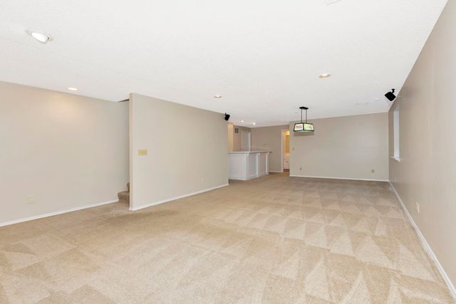 1114 N Manchester Ct, Wichita, KS 67212