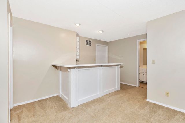 1114 N Manchester Ct, Wichita, KS 67212