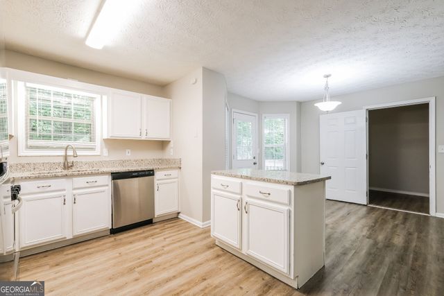 94 Cliff Court, Villa Rica, GA 30180