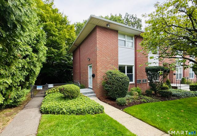 1 Willowbrook Court 1, Stamford, CT 06902