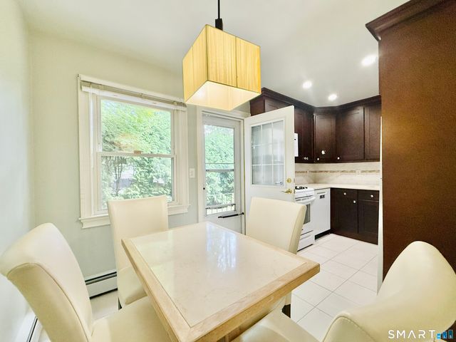 1 Willowbrook Court 1, Stamford, CT 06902