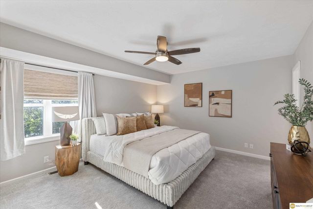 802 Fort Street, Papillion, NE 68046