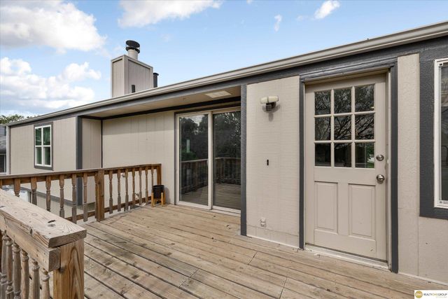 802 Fort Street, Papillion, NE 68046