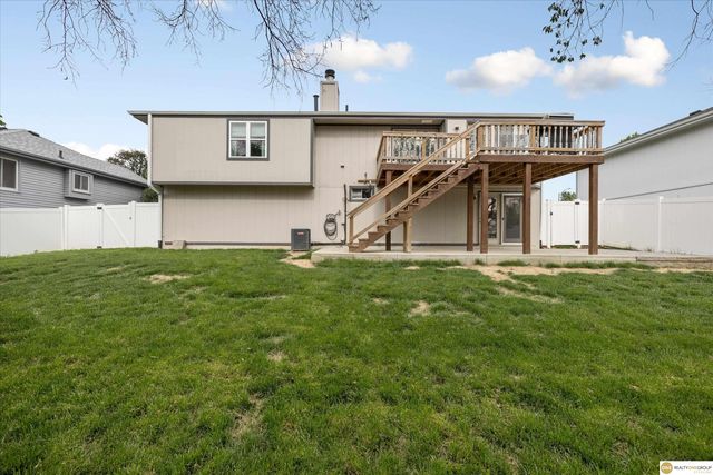 802 Fort Street, Papillion, NE 68046