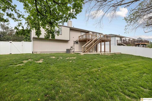 802 Fort Street, Papillion, NE 68046