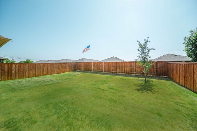 813 Bent Brook Road, Little Elm, TX 75068