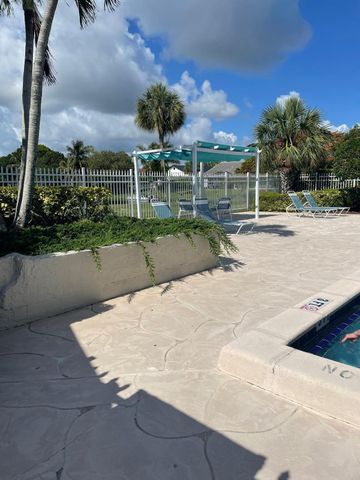 12726 Spinnaker Lane, Wellington, FL 33414