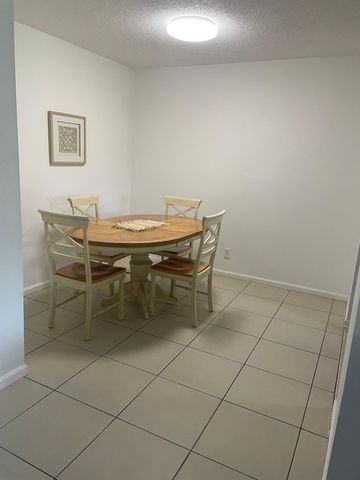 12726 Spinnaker Lane, Wellington, FL 33414
