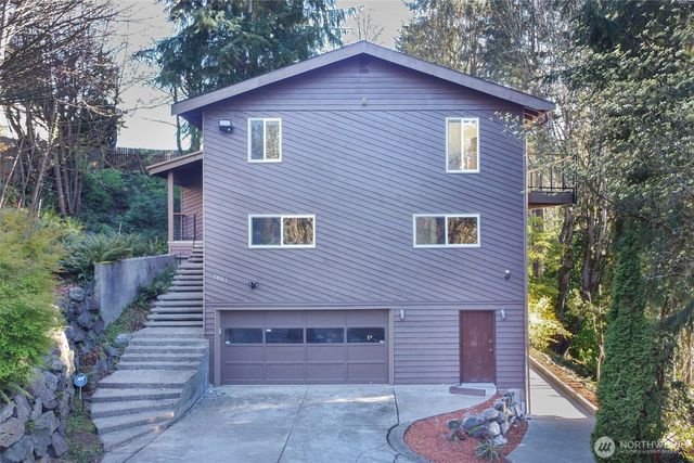 28611 16th Avenue S, Federal Way, WA 98003