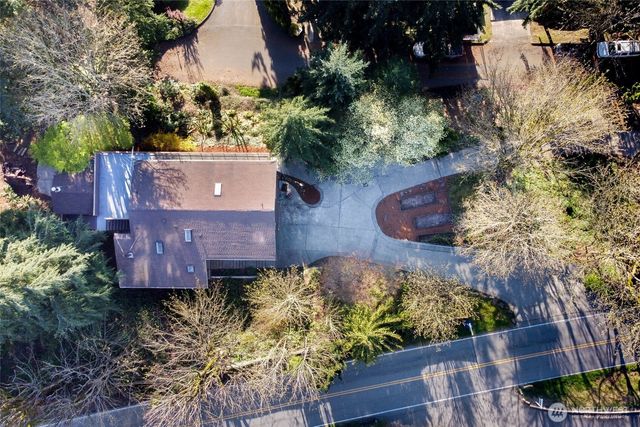 28611 16th Avenue S, Federal Way, WA 98003