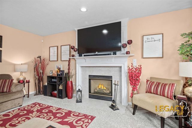 1850 Hollow Creek Drive, Caledonia, MI 49316