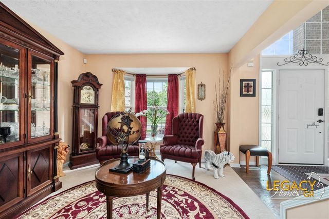 1850 Hollow Creek Drive, Caledonia, MI 49316