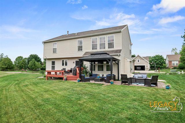 1850 Hollow Creek Drive, Caledonia, MI 49316