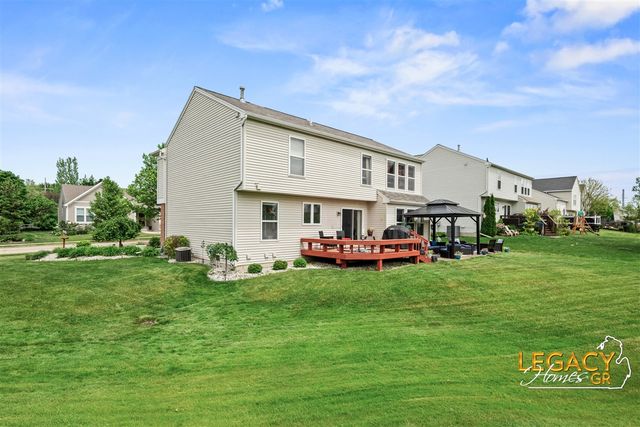 1850 Hollow Creek Drive, Caledonia, MI 49316
