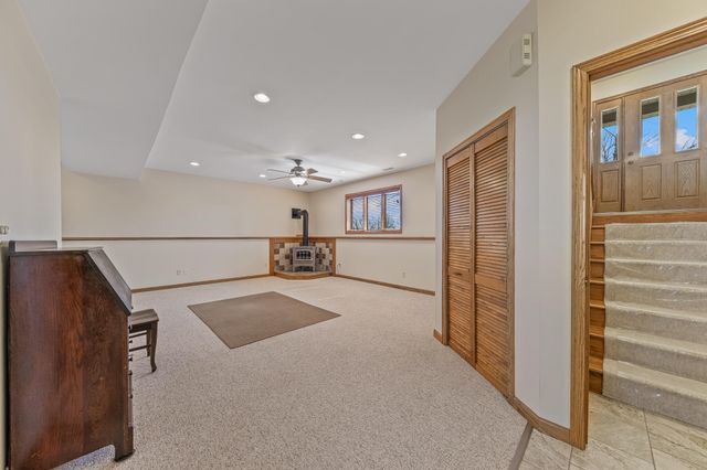 9390 W 156th Place, Lowell, IN 46356