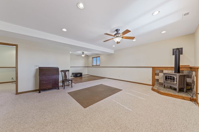 9390 W 156th Place, Lowell, IN 46356