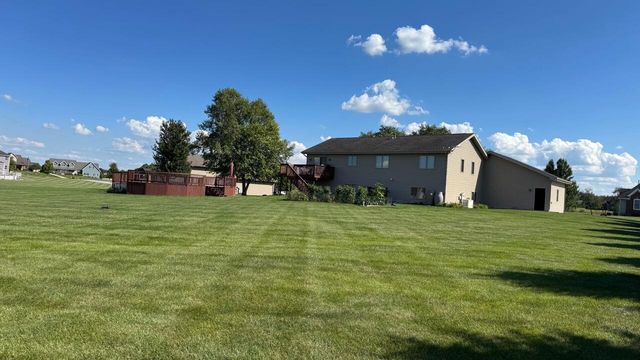 9390 W 156th Place, Lowell, IN 46356