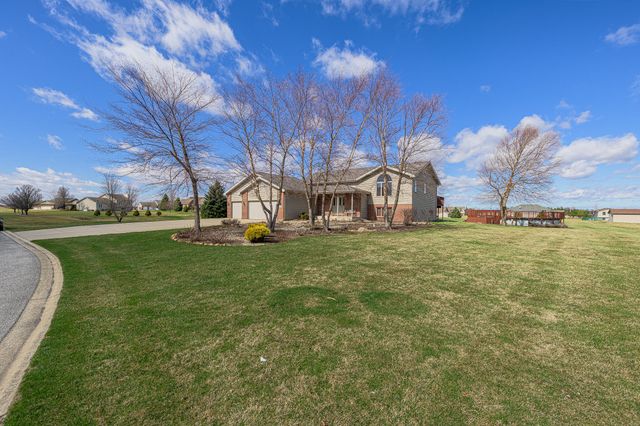 9390 W 156th Place, Lowell, IN 46356