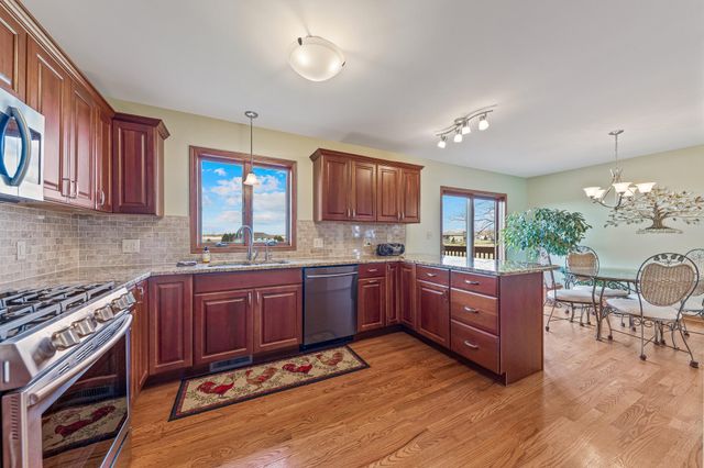 9390 W 156th Place, Lowell, IN 46356