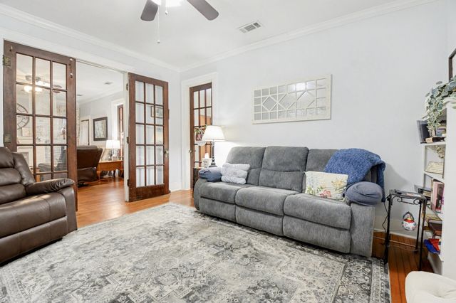 1618 Bonham Street, Commerce, TX 75428