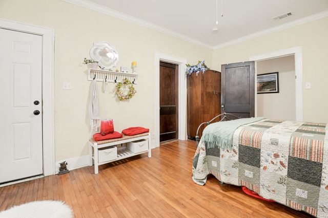 1618 Bonham Street, Commerce, TX 75428