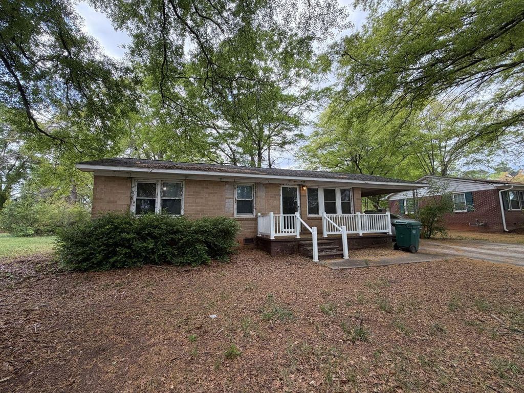 2005 W Buford Street, Gaffney, SC 29341