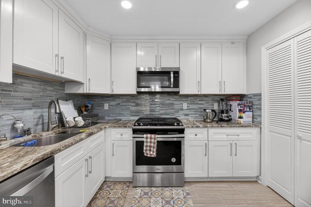 133 ANDOVER PL, Robbinsville, NJ 08691