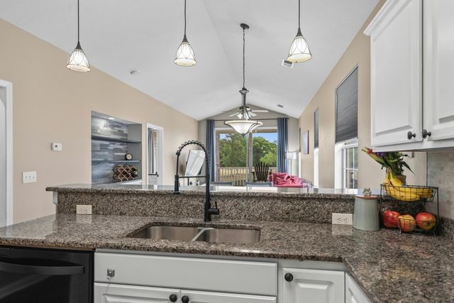 650 River Oaks Dr Apt 46I, Myrtle Beach, SC 29579